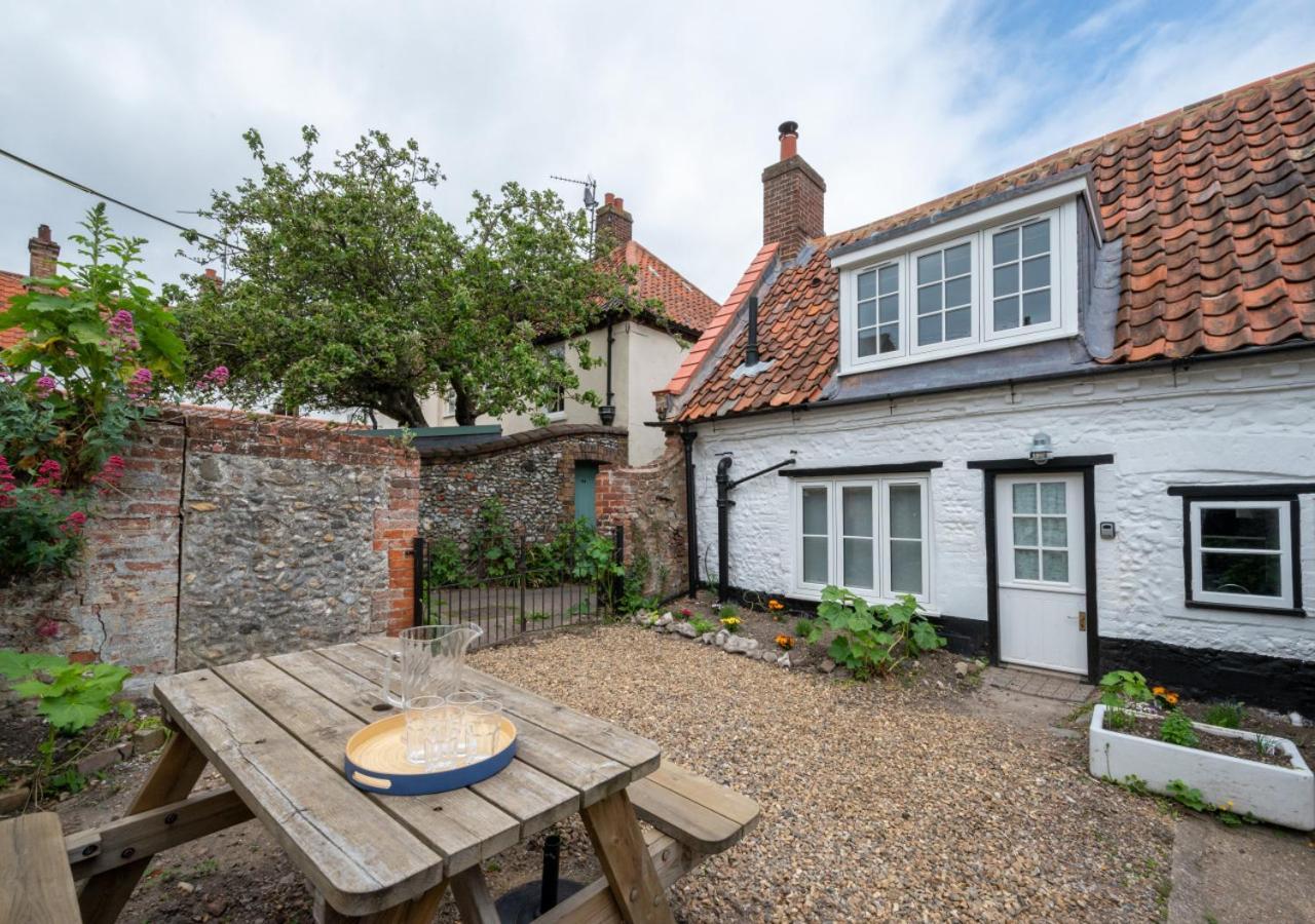 Вилла The Old Sweet Shop Wells-next-the-Sea Экстерьер фото